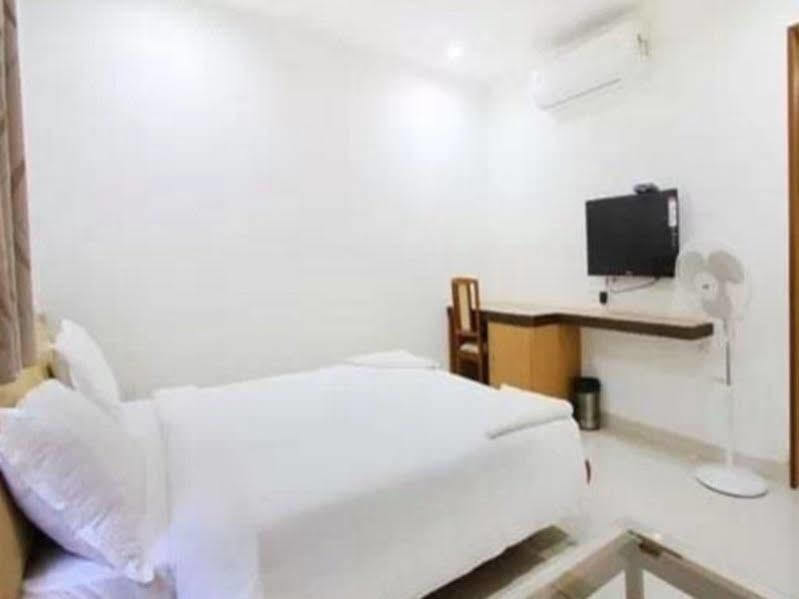 Fabhotel Syberitic Suites Gachibowli - Fully Vaccinated Staff Kondapur  المظهر الخارجي الصورة