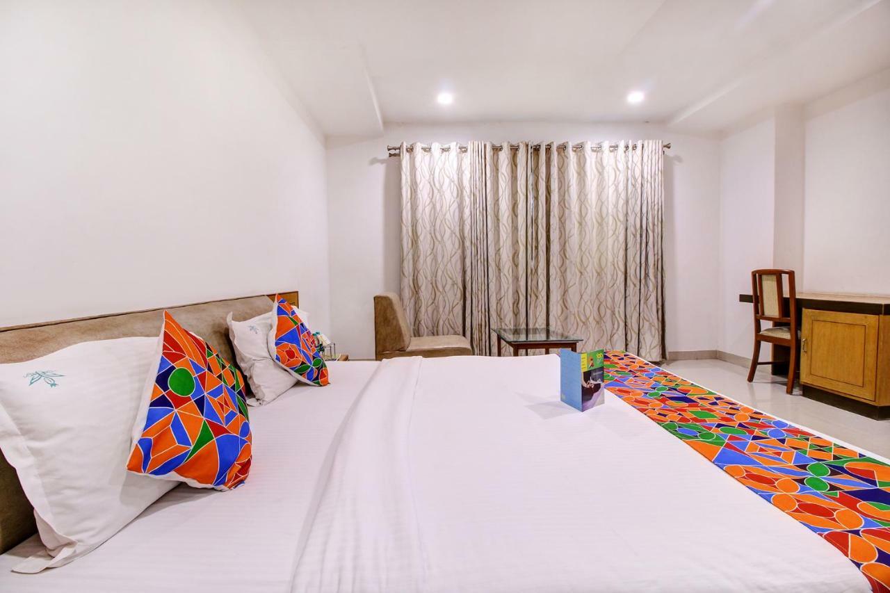 Fabhotel Syberitic Suites Gachibowli - Fully Vaccinated Staff Kondapur  المظهر الخارجي الصورة